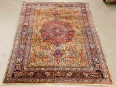 LG ANTIQUE PERSIAN FLORAL TEND