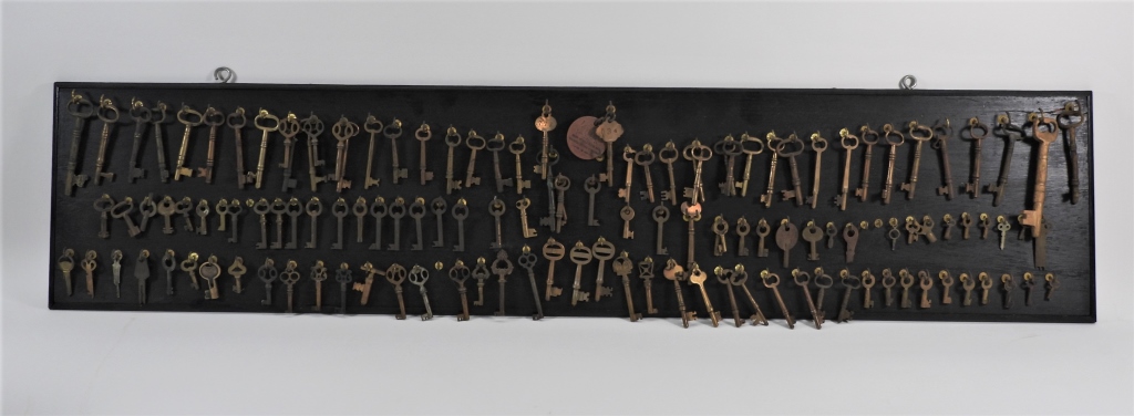 LG ANTIQUE SKELETON KEY
