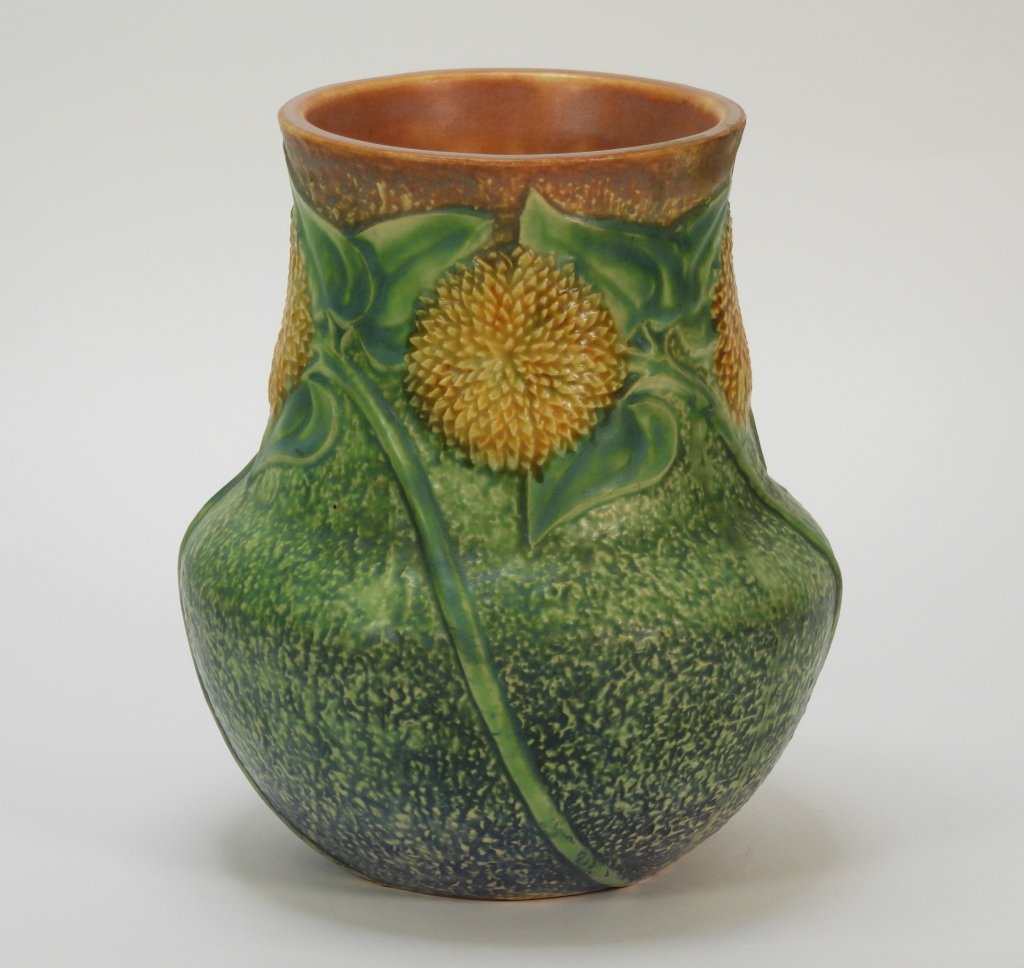 LG ROSEVILLE SUNFLOWER POTTERY VASE
