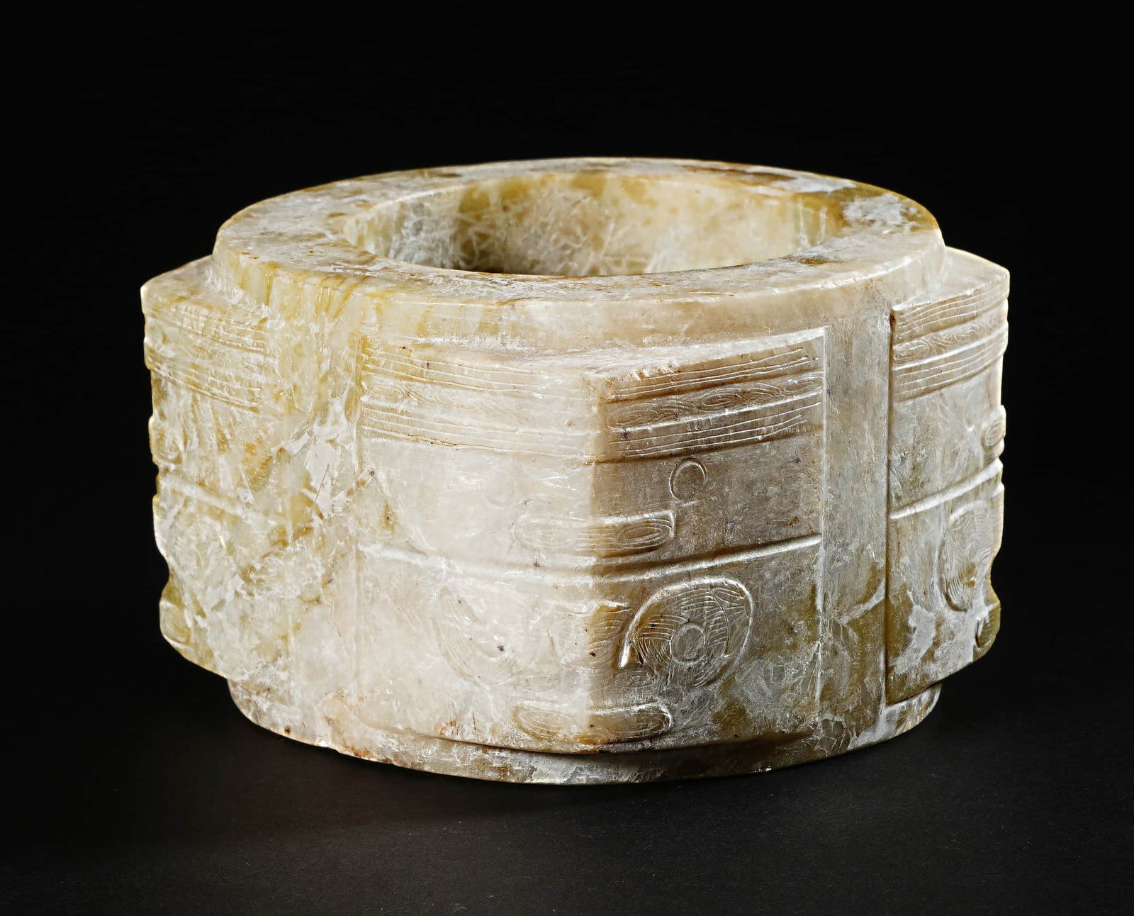 LIANGZHU JADE CONGLIANGZHU JADE