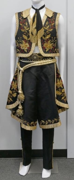 LIBERACE COSTUME, WORN ON ALBUM