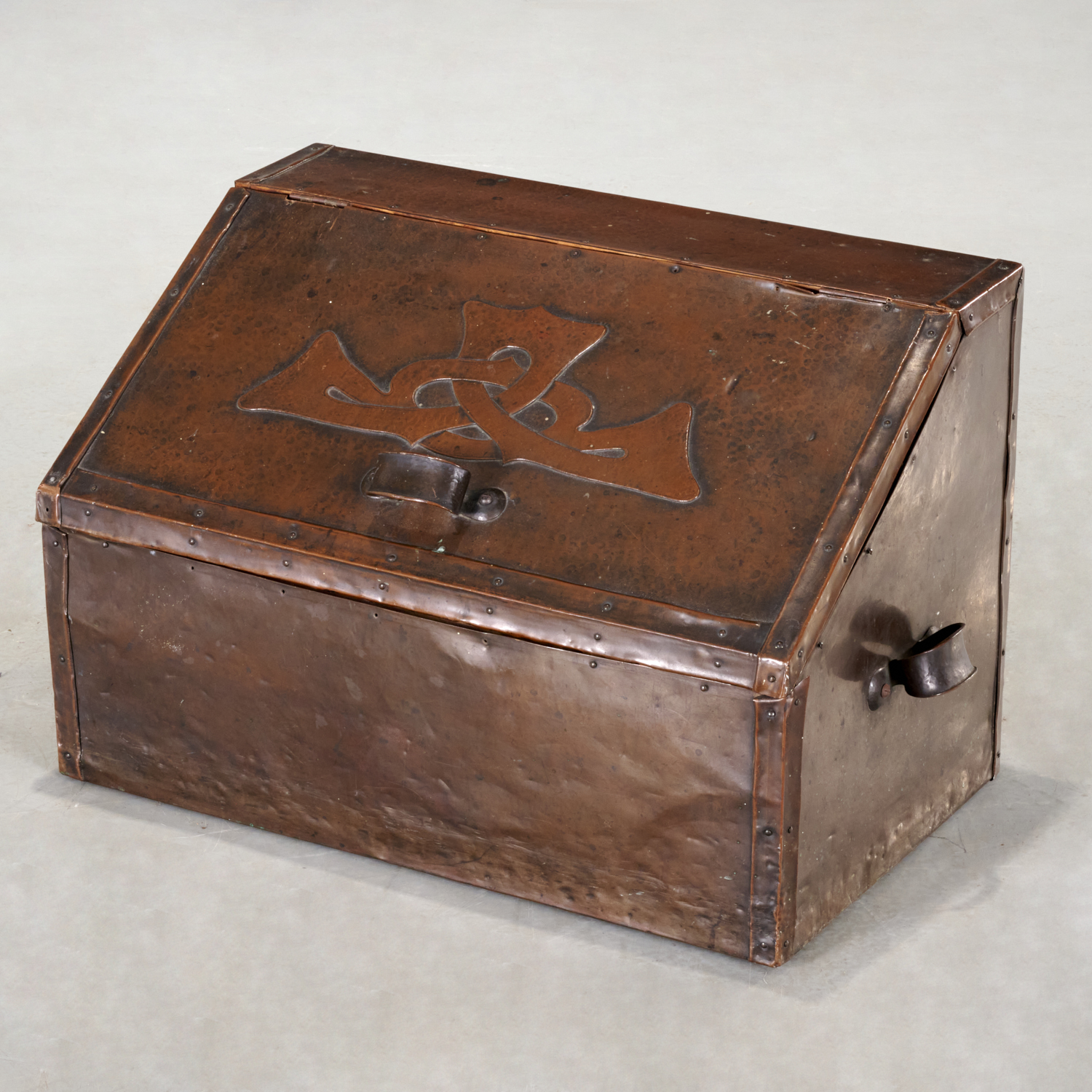 LIBERTY & CO. STYLE HAMMERED COPPER