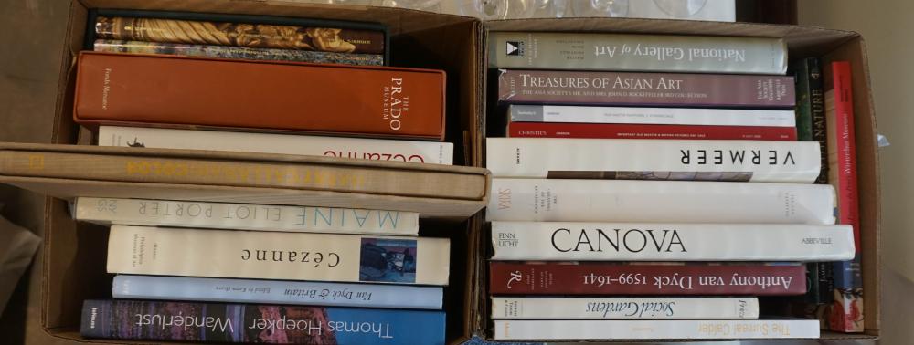 LIBRARY OF COFFEE TABLE ART