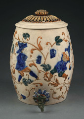 LIDDED ETCHED STONEWARE PUB SC