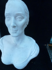 LIFE SIZE PLASTER PORTRAIT BUS