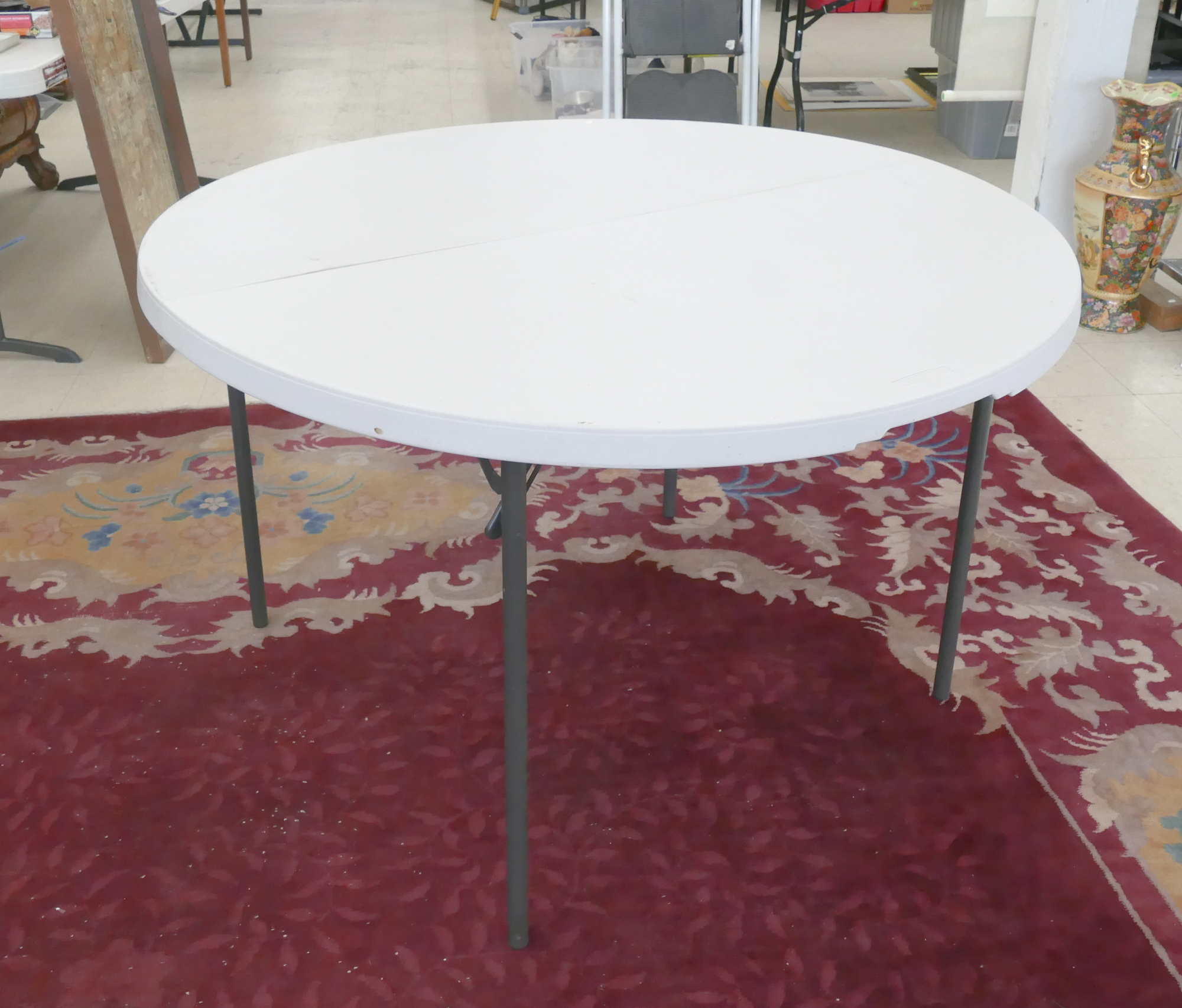 Lifetime Round Folding Party Table-