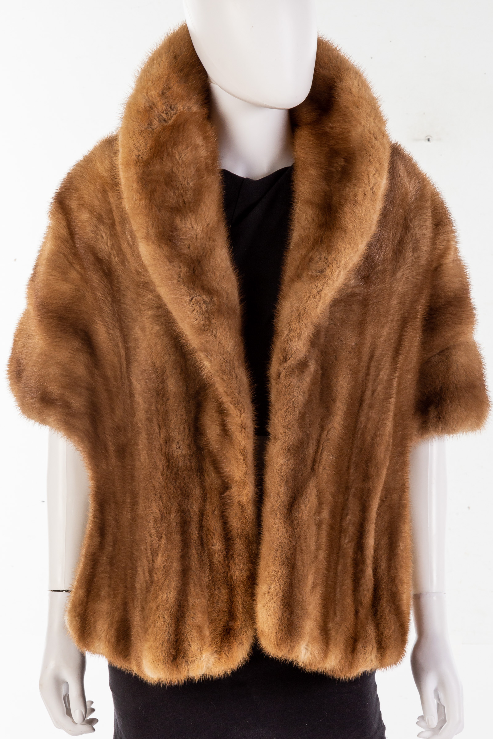LIGHT BROWN VINTAGE MINK STOLE .