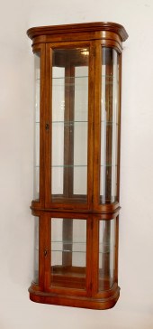 LIGHTED 4 SHELF CURVED GLASS S