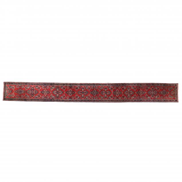 LILIHAN RUNNER Red field with