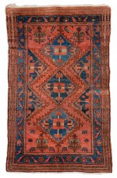 LILLIHAN RUG: 3’2” X 5’3” EARL
