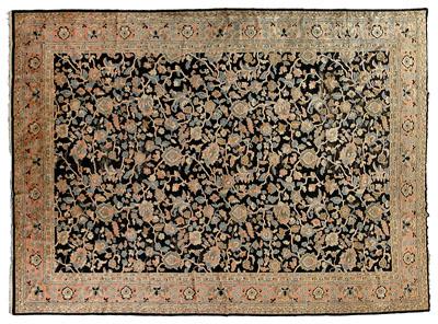 Lillihan rug, repeating vine and