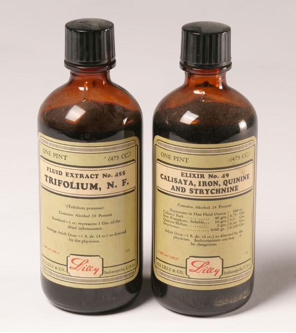 Lilly glass pint medicine