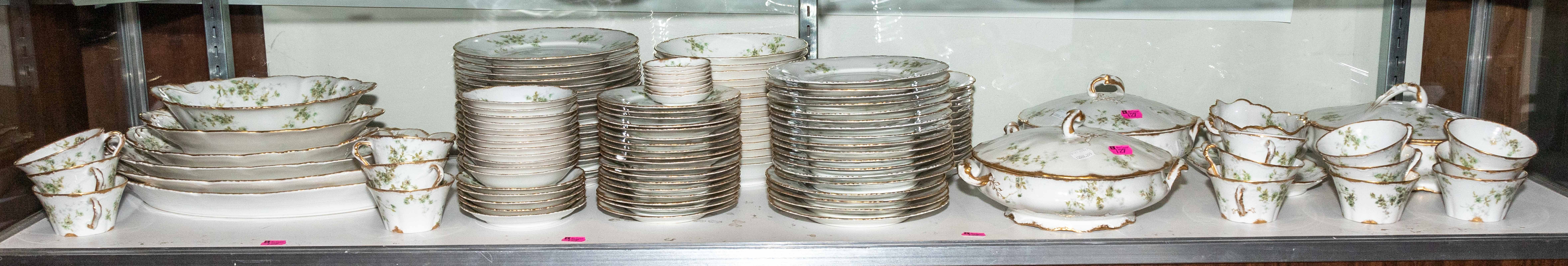 LIMOGES CHINA DINNER SERVICE