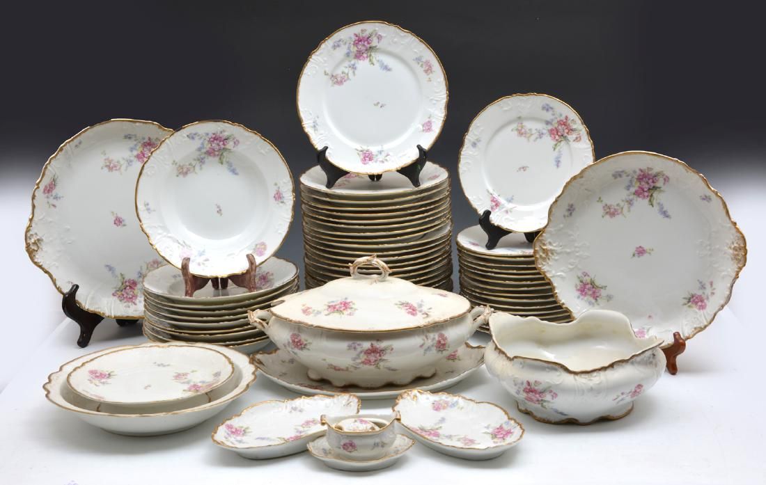 LIMOGES FLORAL DINNERWARE, PIERRE