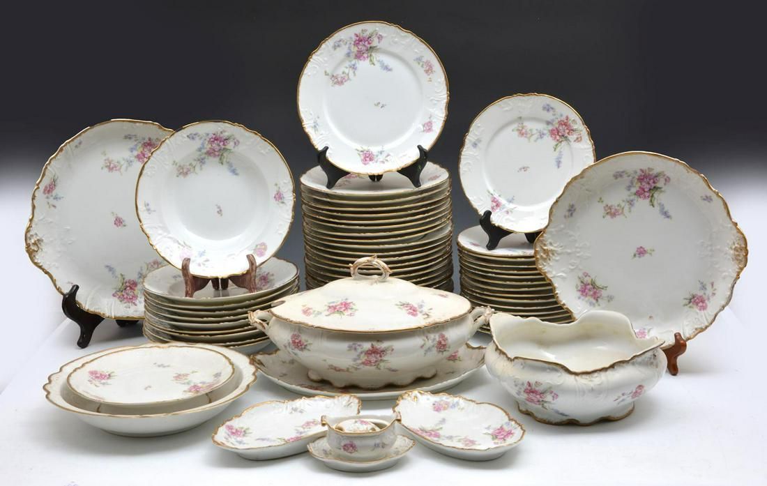 LIMOGES FLORAL DINNERWARE, PIERRE