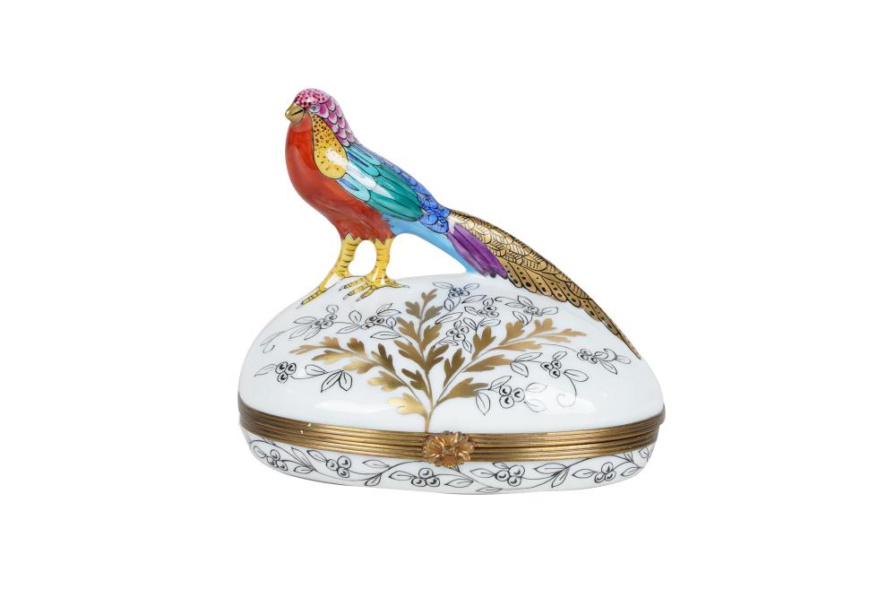 LIMOGES PORCELAIN BIRD BOXcirca