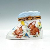 LIMOGES PORCELAIN CHARM BOX, B