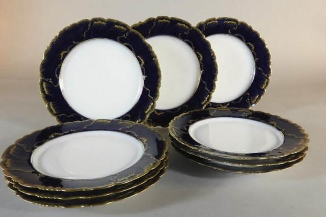 LIMOGES PORCELAIN PLATES, CA. 1900A