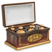 LIMOGES SCALE BOX PORCELAINDES