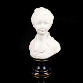LIMOGES THARAUD BISQUE PORCELA