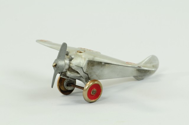 ''LINDY'' AIRPLANE Dent cast iron