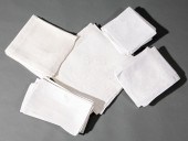 LINEN LAPKINS AND NAPKINS WITH