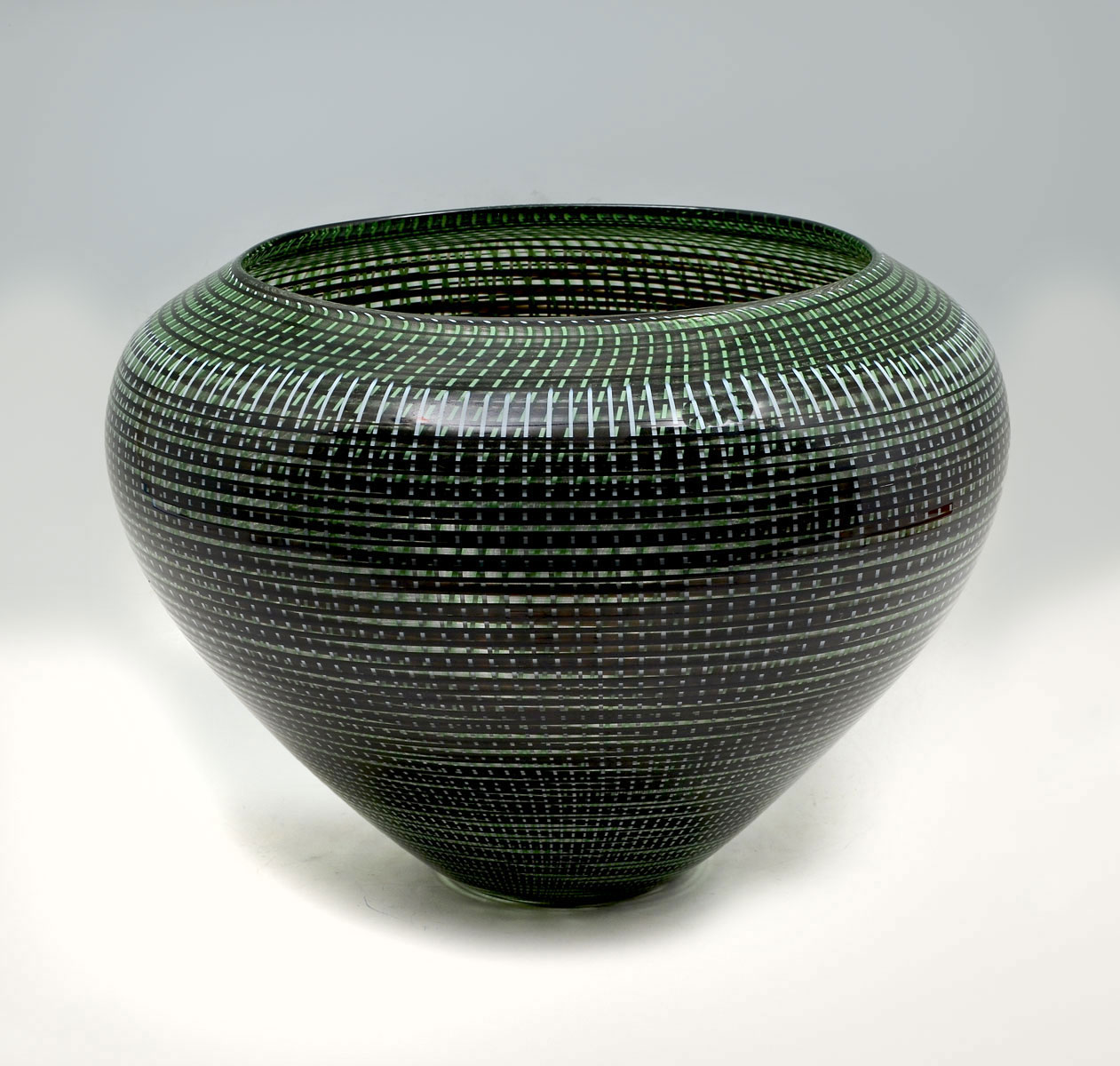 LINO TAGLIAPIETRA ART GLASS BOWL
