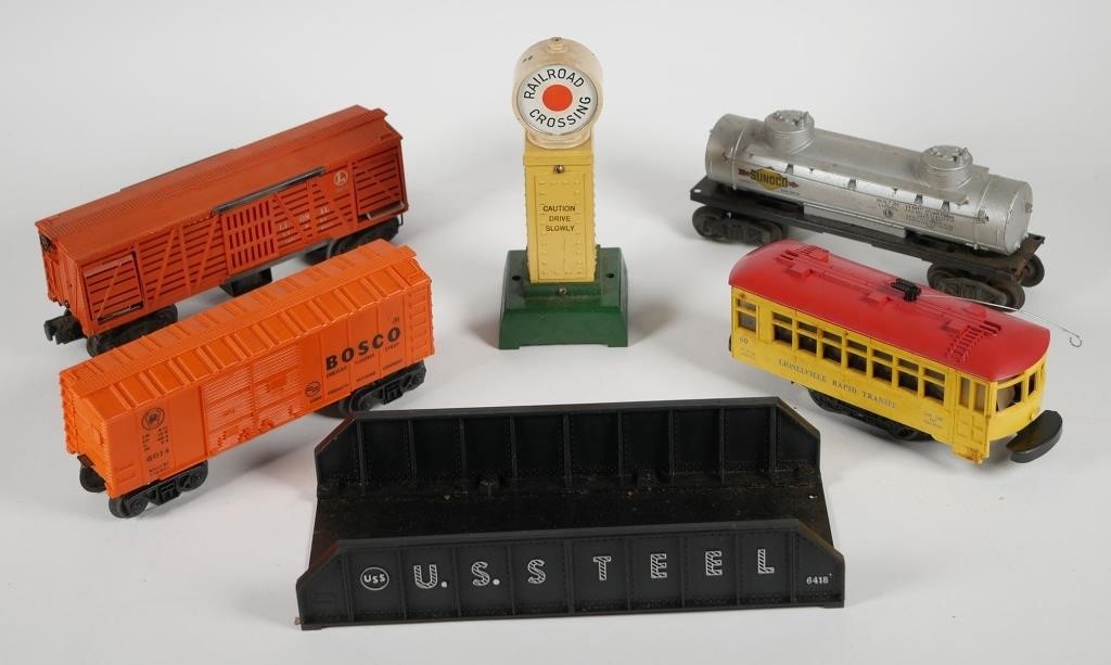 LIONEL 027 GAUGE TRAIN CARS