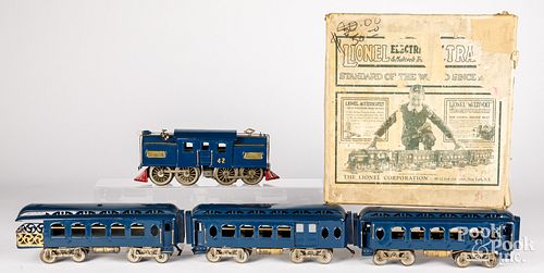 LIONEL #350 FOUR PIECE TRAIN