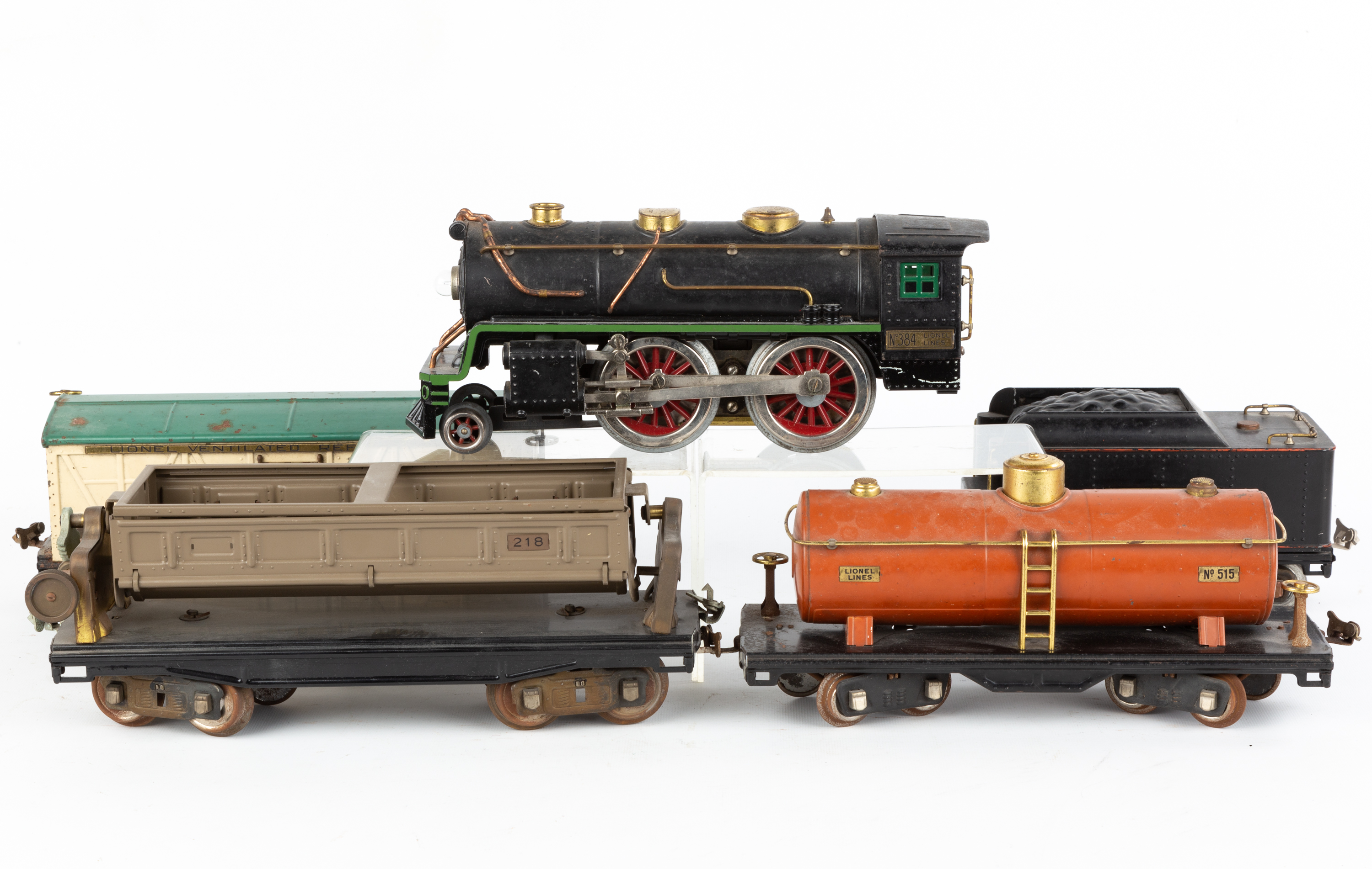 LIONEL 384 STANDARD GAUGE TRAIN SET