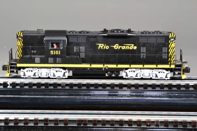 LIONEL DIESEL LOCOMOTIVE #28570 RIO