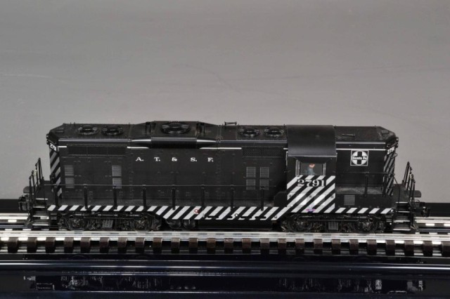 LIONEL SANTA FE GP-7 DIESEL
