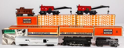 LIONEL SIX PIECE TRAIN SETLionel