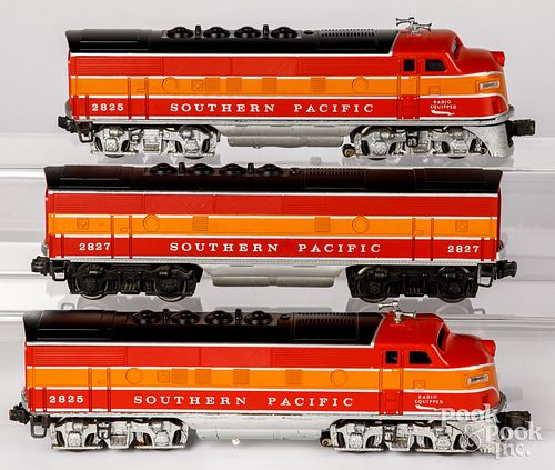 LIONEL THREE PIECE SOUTHERN PACIFIC