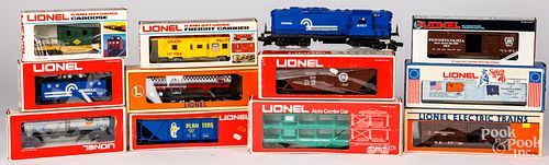 LIONEL TWELVE PIECE TRAIN SETLionel