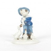 LIPPELSDORF PORCELAIN FIGURINE