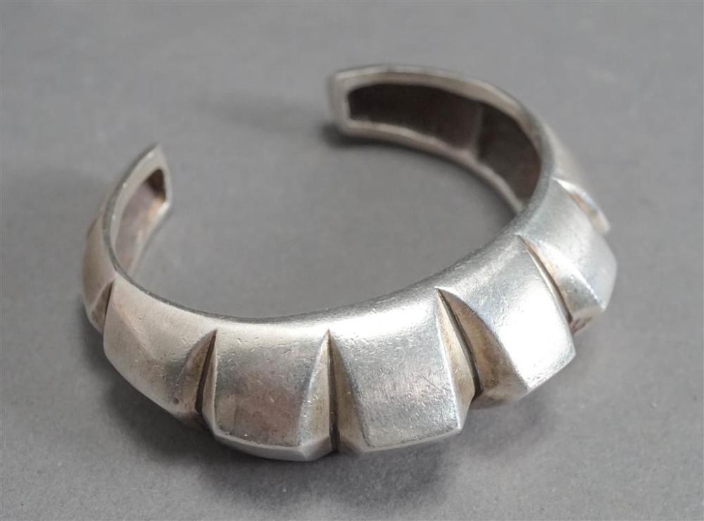 LISA JENKS STERLING SILVER CUFF