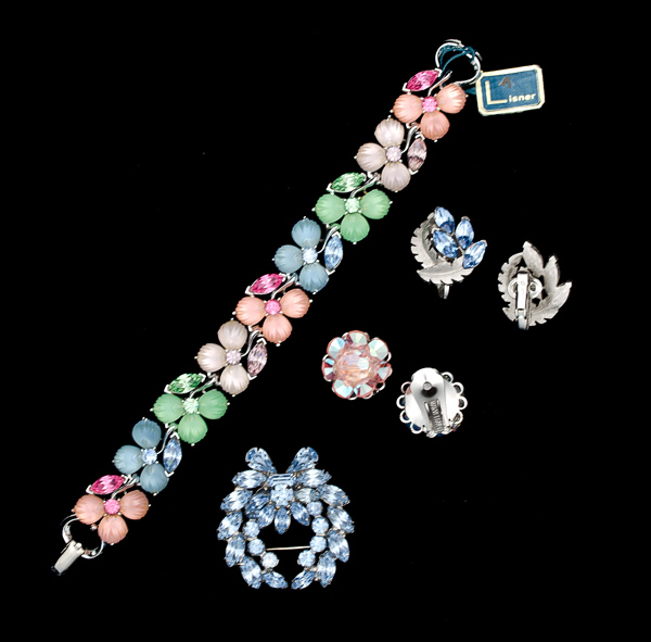 Lisner Weiss Trifari & Marvella