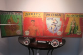 LITTLE CIRCUS WAGON; SIDESHOW