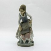 LITTLE GIRL WITH CAT 1011187 -