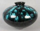 LIZ LESCAULT CERAMIC VESSEL 7