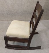 L&JG STICKLEY NURSING CHAIRAnt