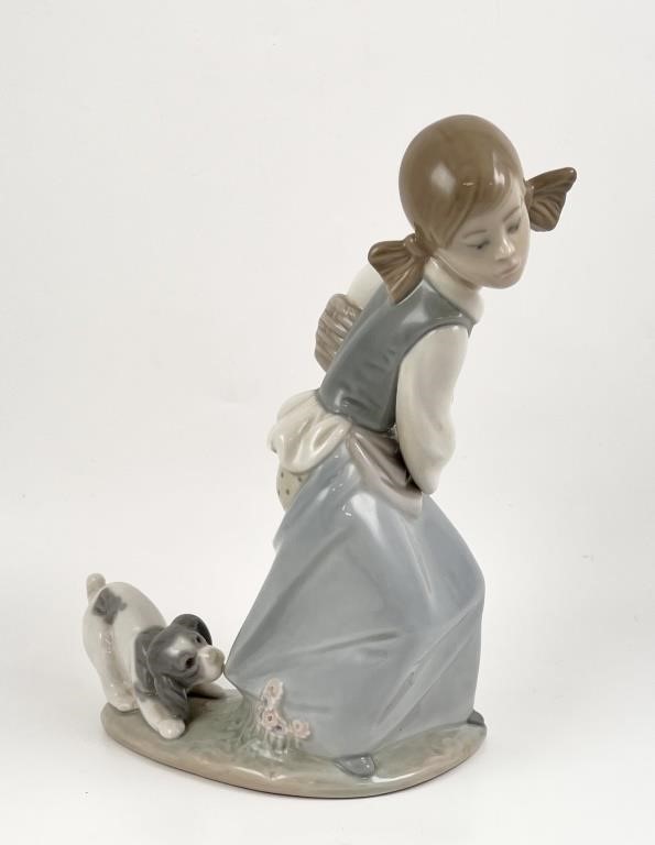 LLADRO 4982 NAUGHTY DOG PORCELAIN