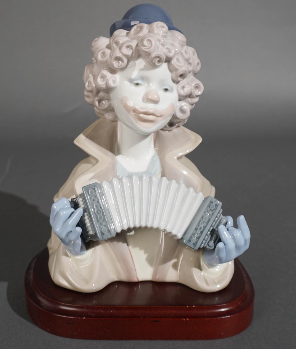 LLADRO AFTER THE MODEL BY FRANCISCO