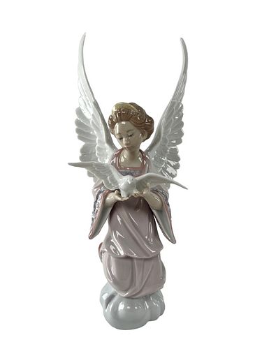 LLADRO ANGEL OF PEACE # 6131