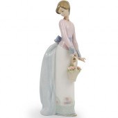 LLADRO "BASKET OF LOVE" PORCEL