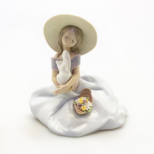 LLADRO BUNNY KISSES 6741Lovely