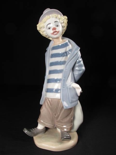 Lladro Collectors Society figure