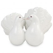 LLADRO "COUPLE OF DOVES" PORCE