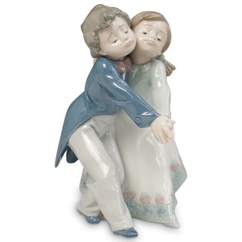 LLADRO "DANCING CLASS" PORCELAIN